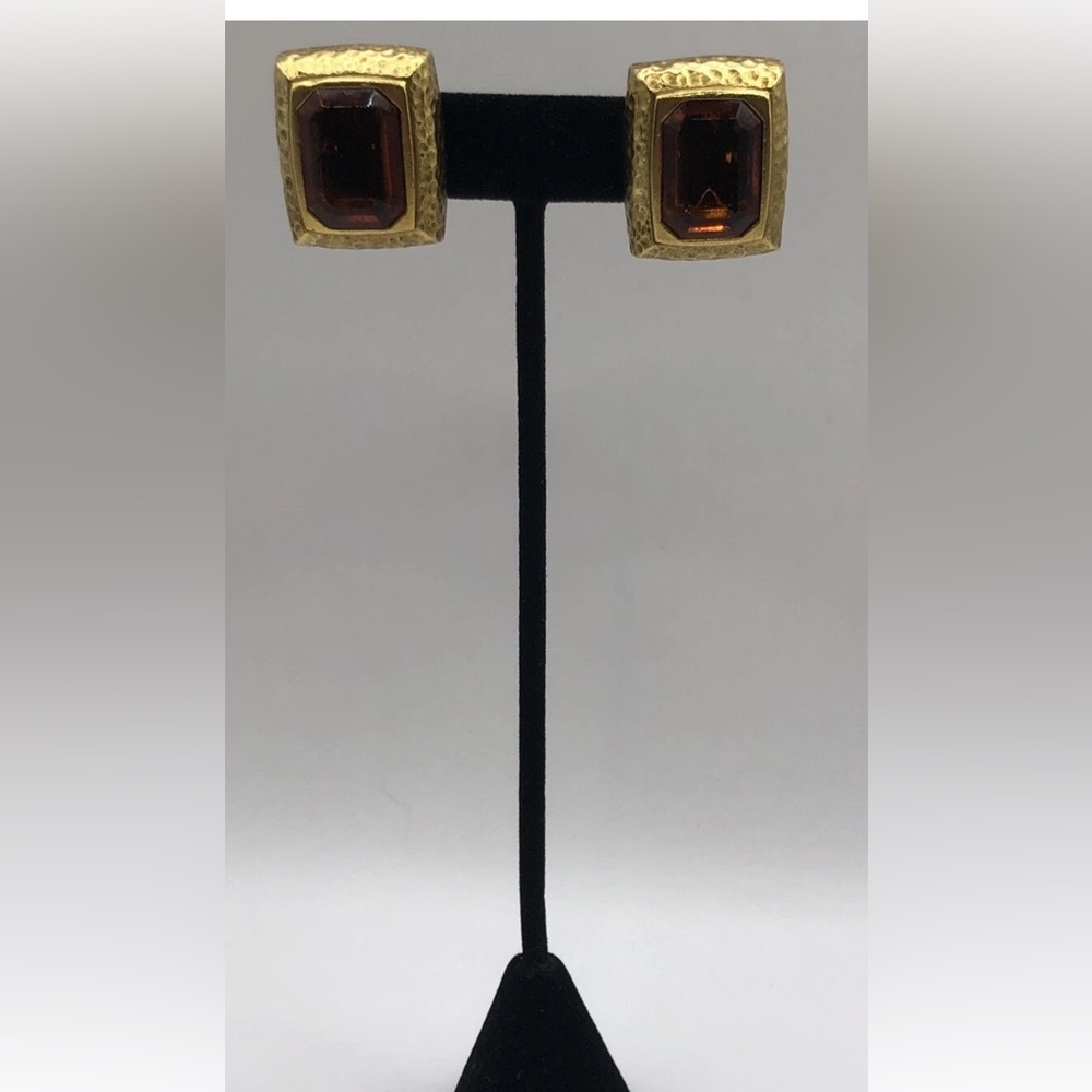 Vintage Amber Glass Clip Earrings Rectangle Antique Gold Tone 1” Doncaster - Picture 3 of 6